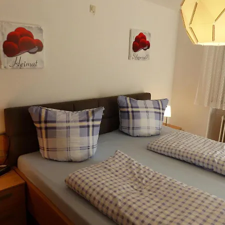 Ferienwohnung Im Haus Silvia アパート